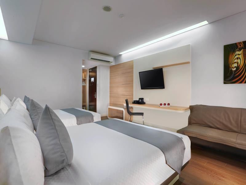 Hotel Neo Gubeng By Aston Surabaya Exterior foto
